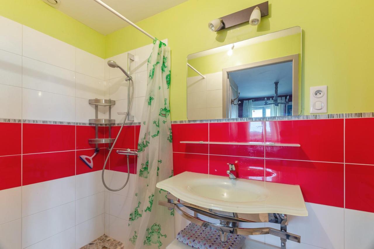 Appartement Accueillant A Mortagne Sur Gironde 45 M² Terrasse Exterior foto