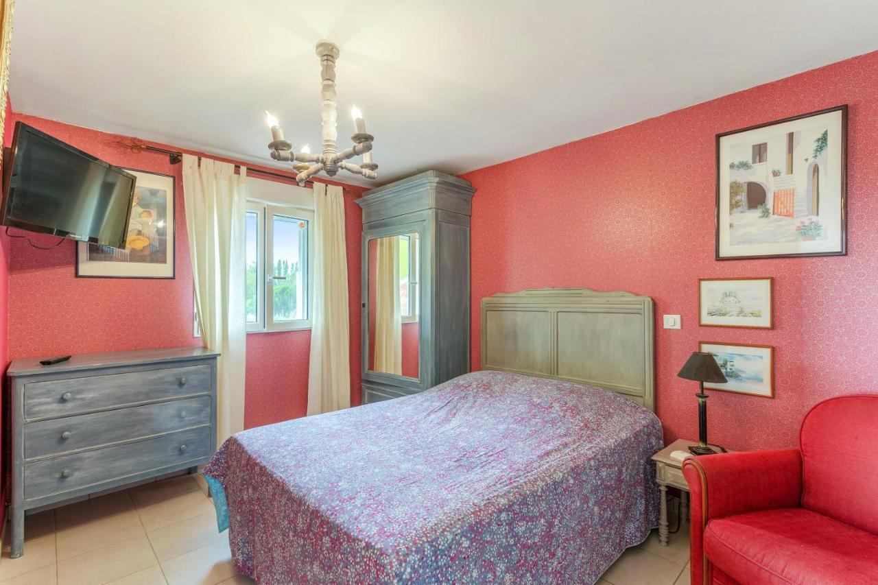 Appartement Accueillant A Mortagne Sur Gironde 45 M² Terrasse Exterior foto